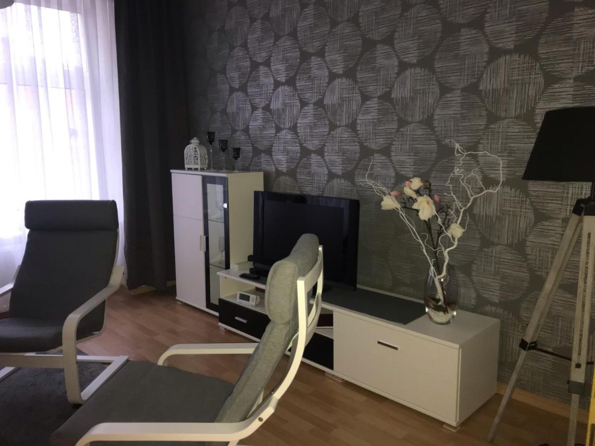 Ferienwohnung Am Schlossparkcenter Schwerin  Eksteriør billede